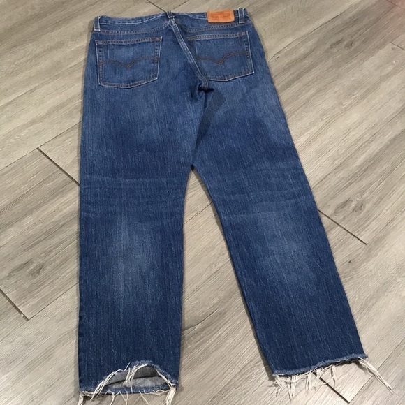 Levi’s White Oak Cone Denim “Wedgie”‎ Button Fly Fray Hem Medium Wash Jeans - Picture 4 of 15